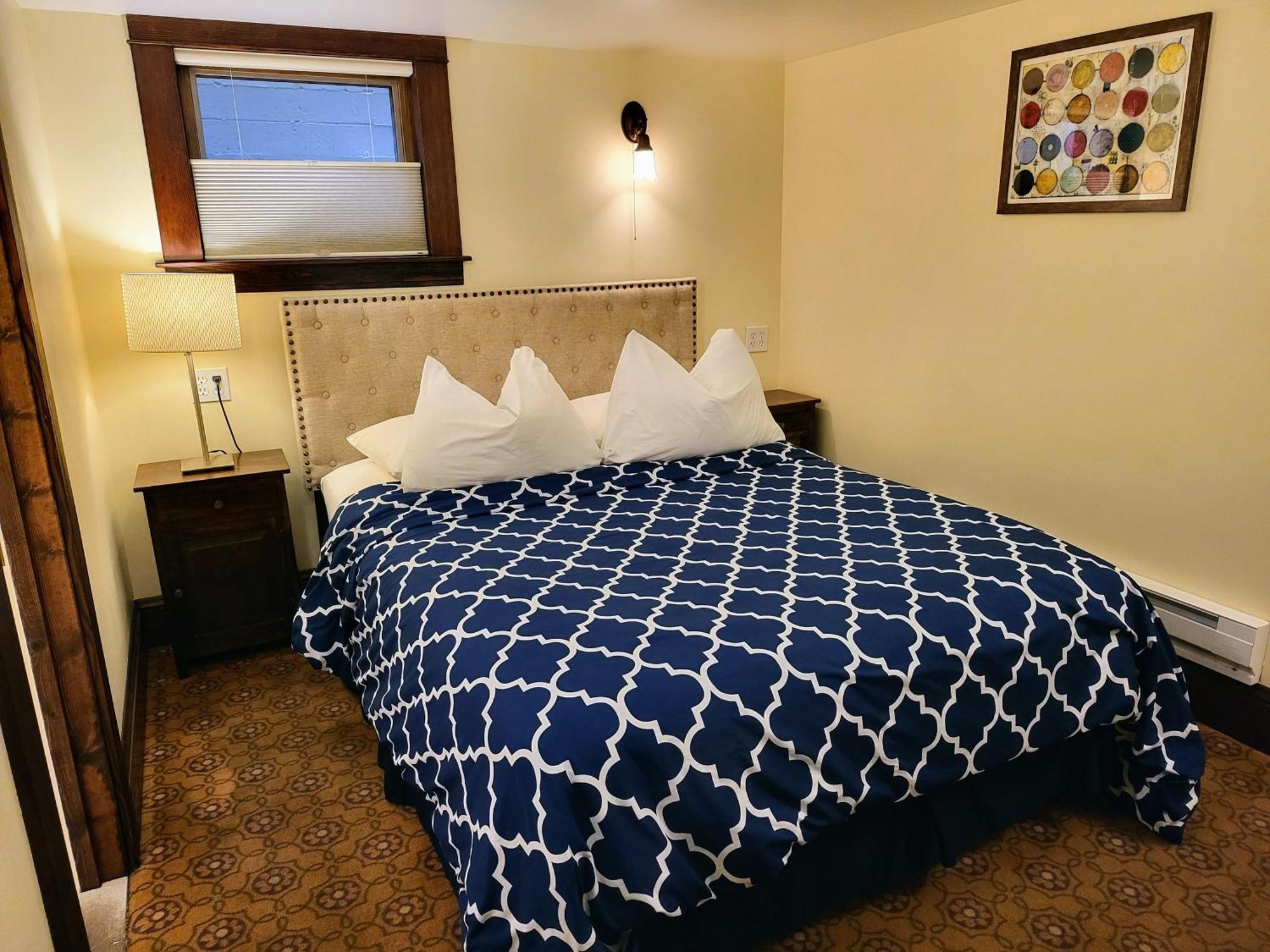 Budget Double Room,1500908518:JPEG